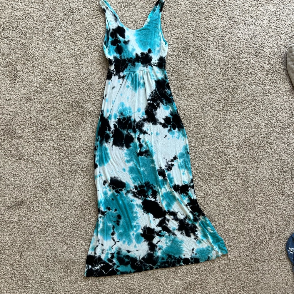 Karen Kane Long dress, size medium